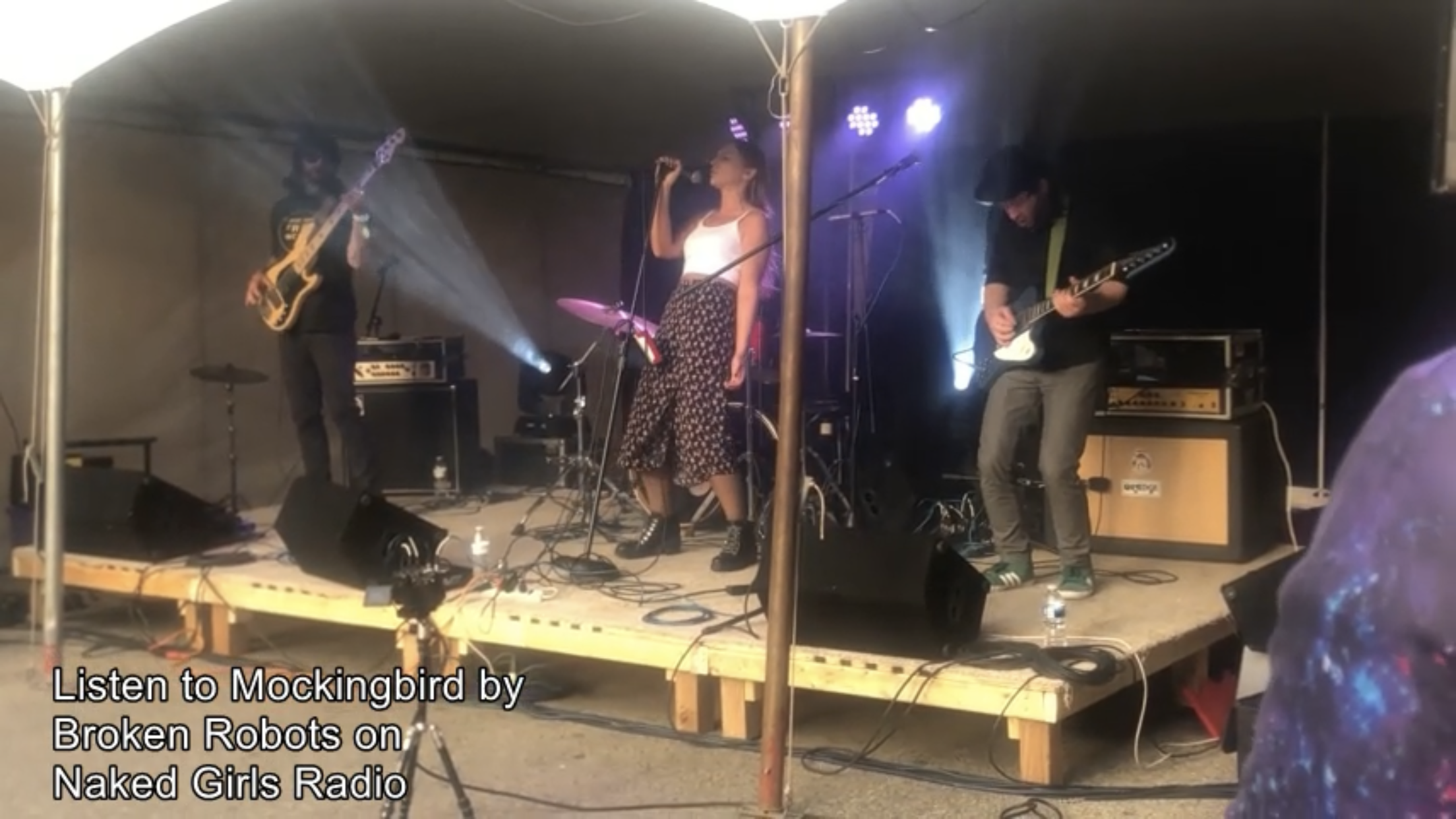 Naked Girls: Mockingbird by Broken Robots (Live in Woodstock, Illinois) –  NGR Music